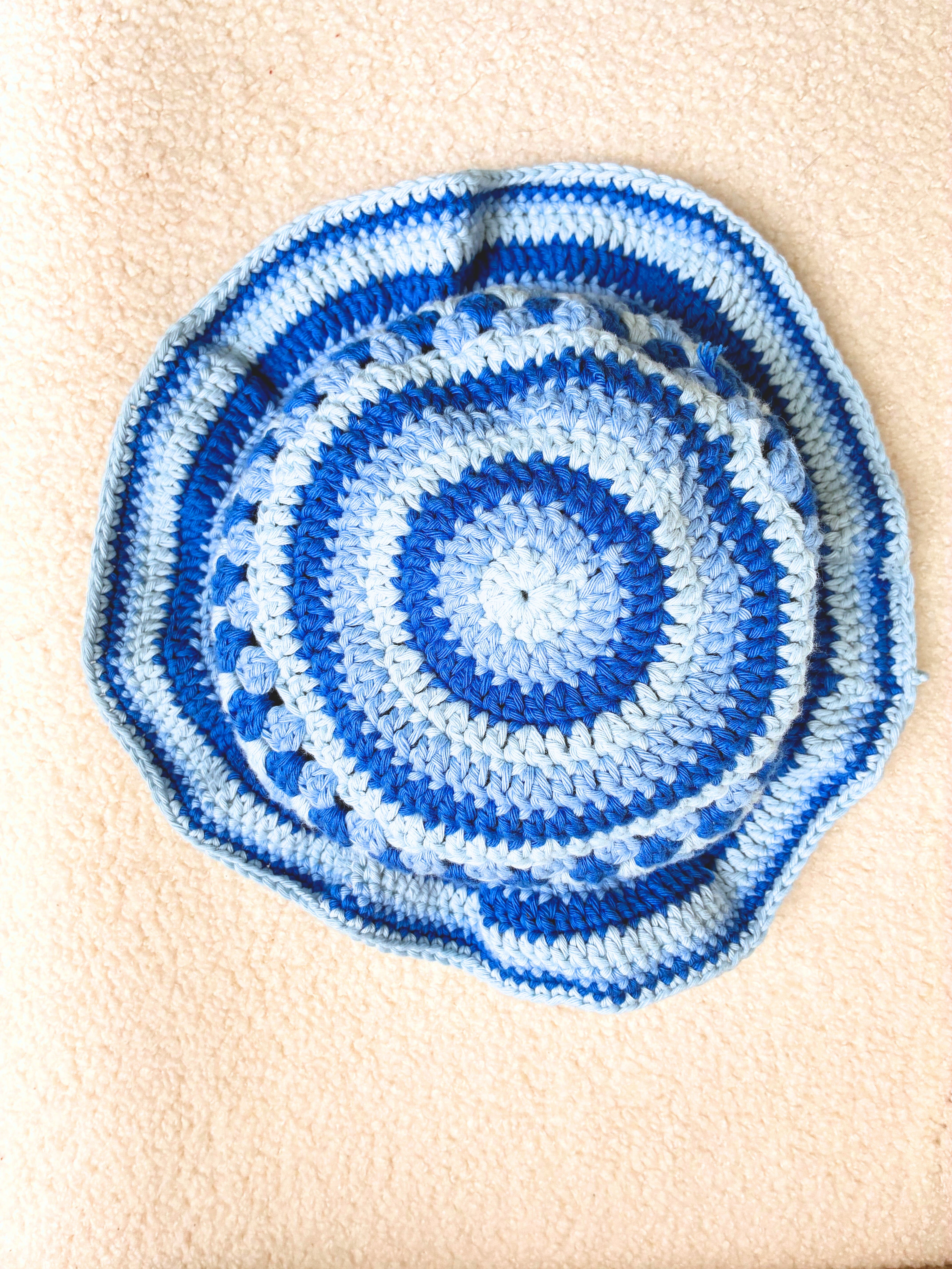 Bob au crochet Waves